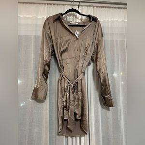 Abercrombie & Fitch long sleeve satin tie front dress. New with tags.